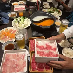しゃぶしゃぶで心もお腹も満たされる夜