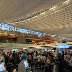 羽田空港で食べて、感じて、お台場へ
