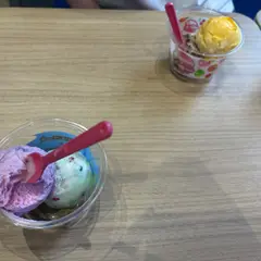 アイスとチキンで彩る午後
